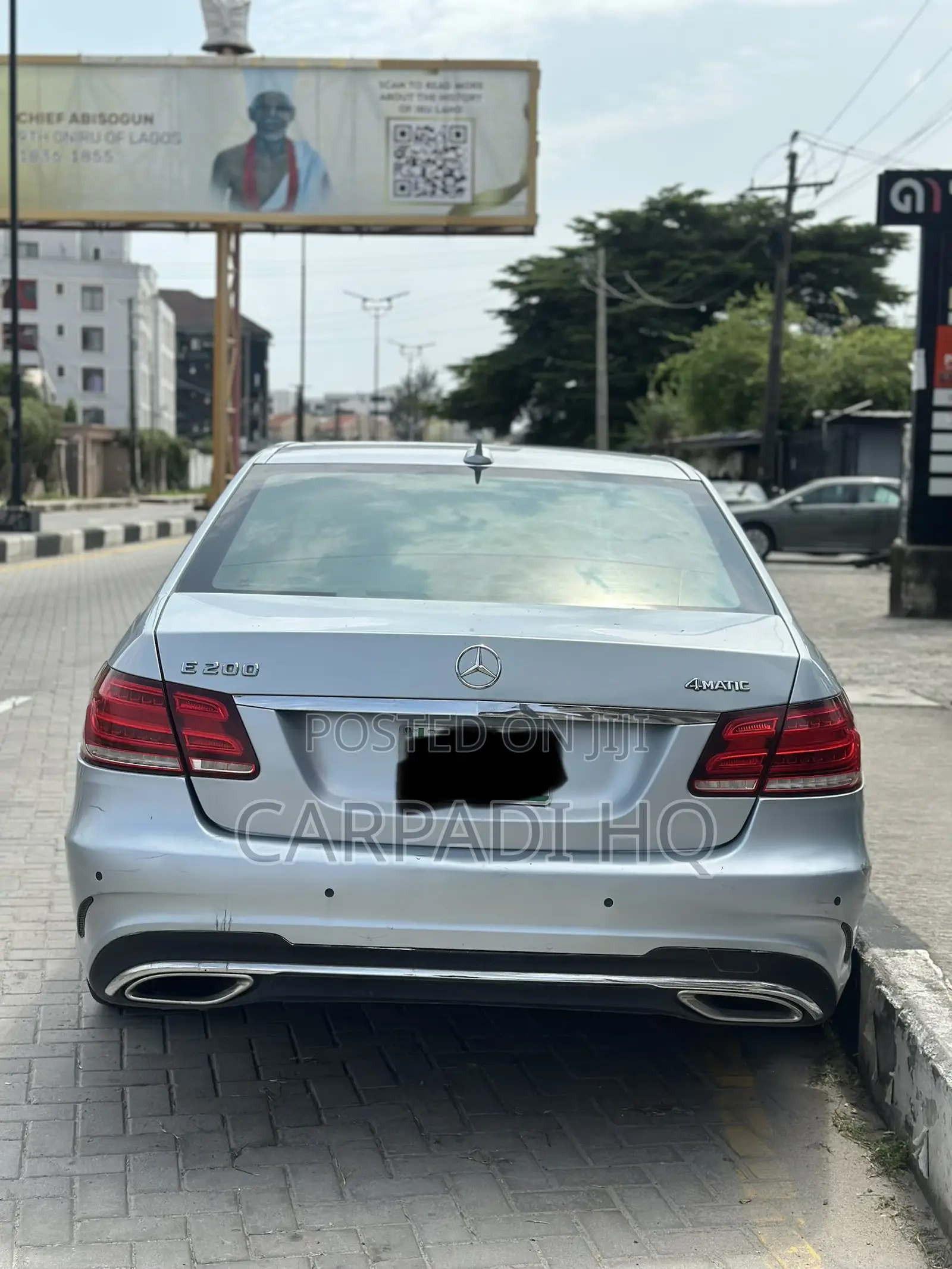 Mercedes-Benz E200 2014 Blue