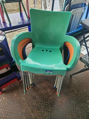 Plastic Chair With Arm Metal Base