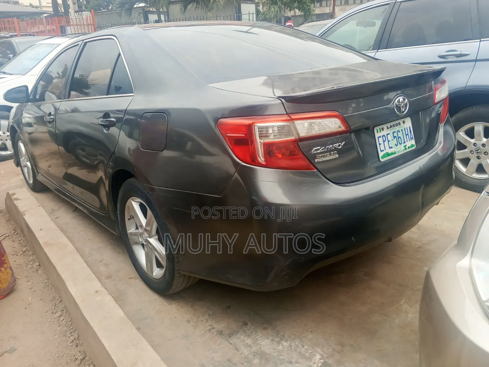 Toyota Camry 2013 Gray
