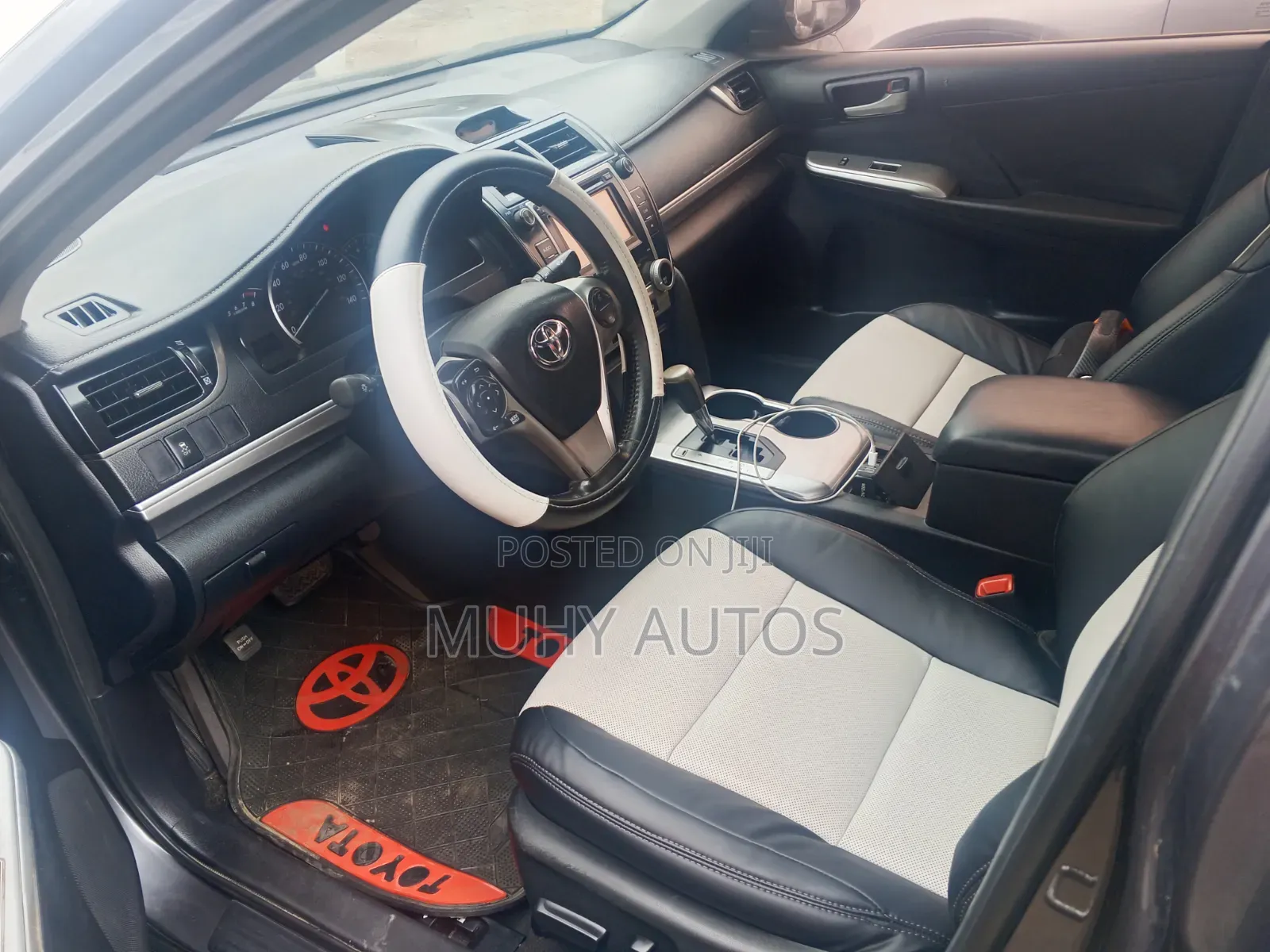 Toyota Camry 2013 Gray