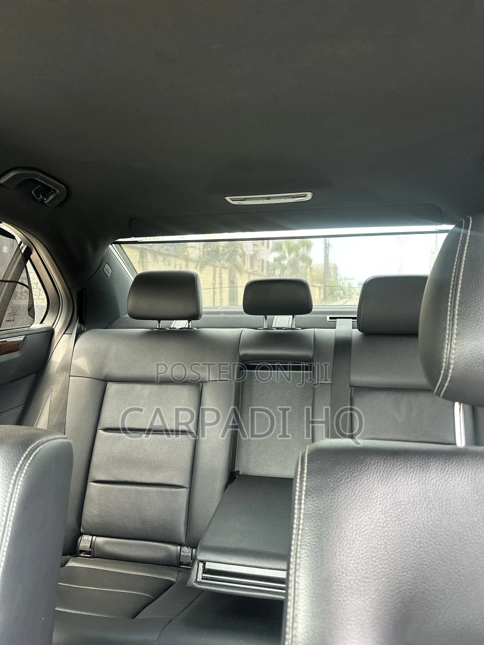 Mercedes-Benz E200 2014 Blue