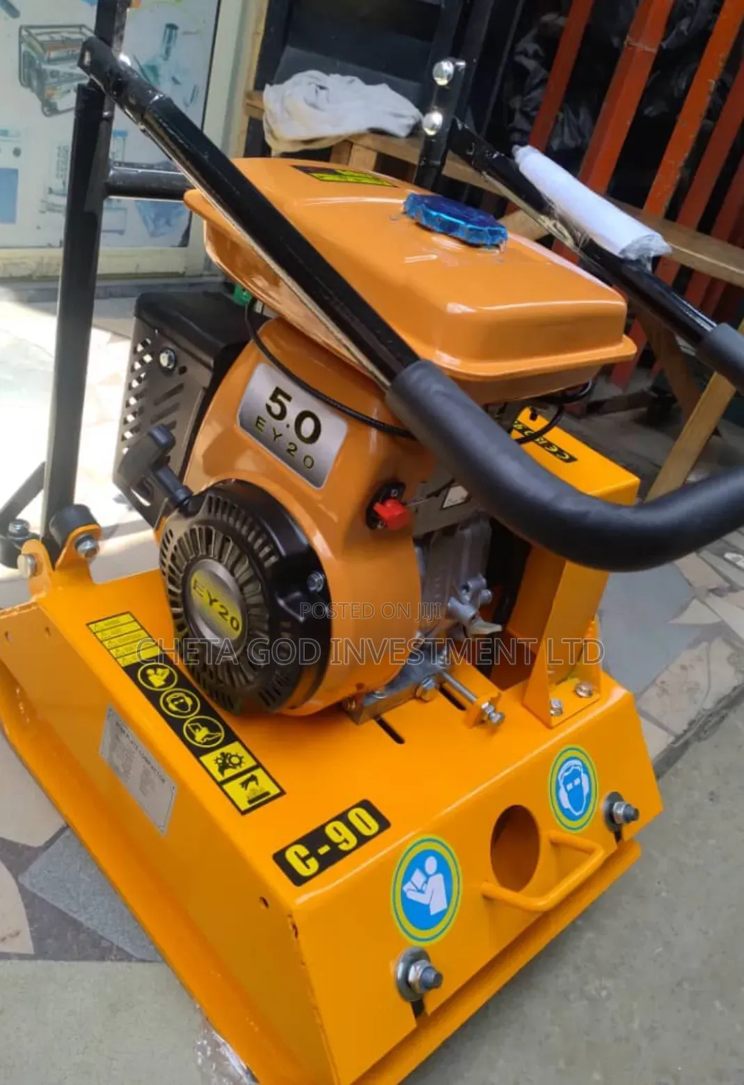 Plate Compactor Machine C-90