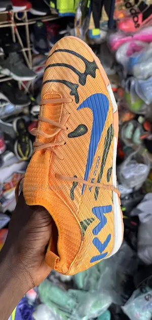 Nike Airzoom Canvass Boot (KM)
