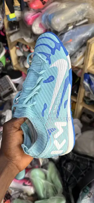 Nike Airzoom Canvass Boot (KM)