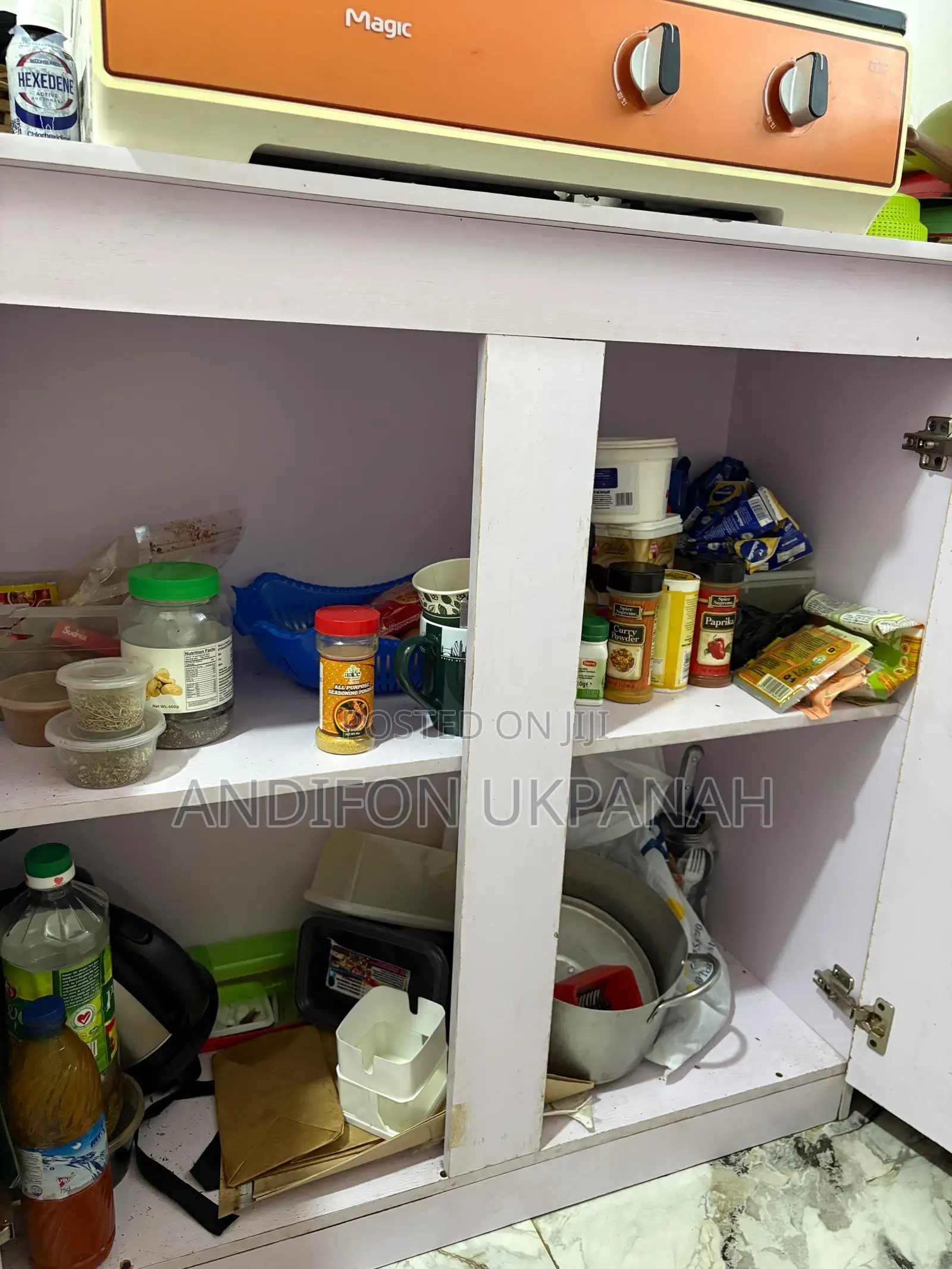 Floor-Standing Kitchen Cabinet — 2 Doors
