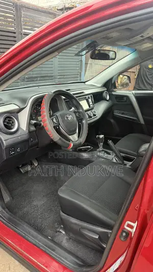 Toyota RAV4 LE AWD (2.5L 4cyl 6A) 2016 Red