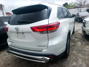 Toyota Highlander 2019 White