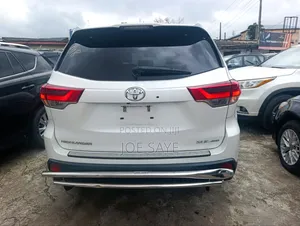 Toyota Highlander 2019 White