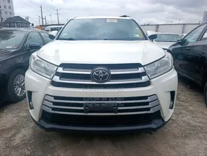Toyota Highlander 2019 White