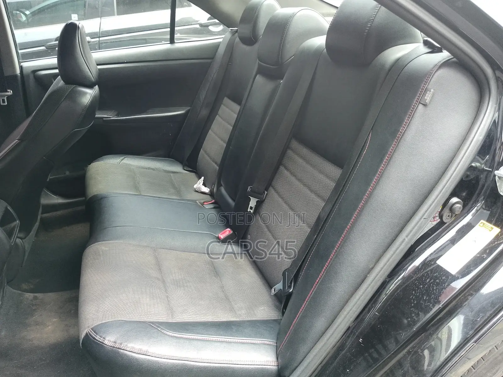 Toyota Camry 2016 Black