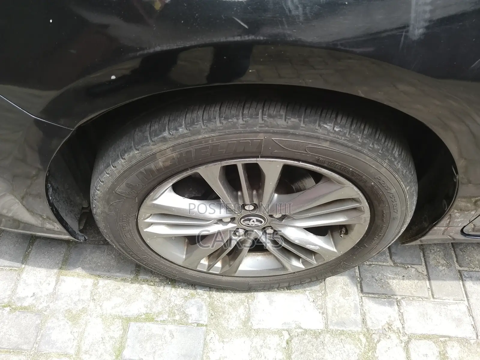 Toyota Camry 2016 Black