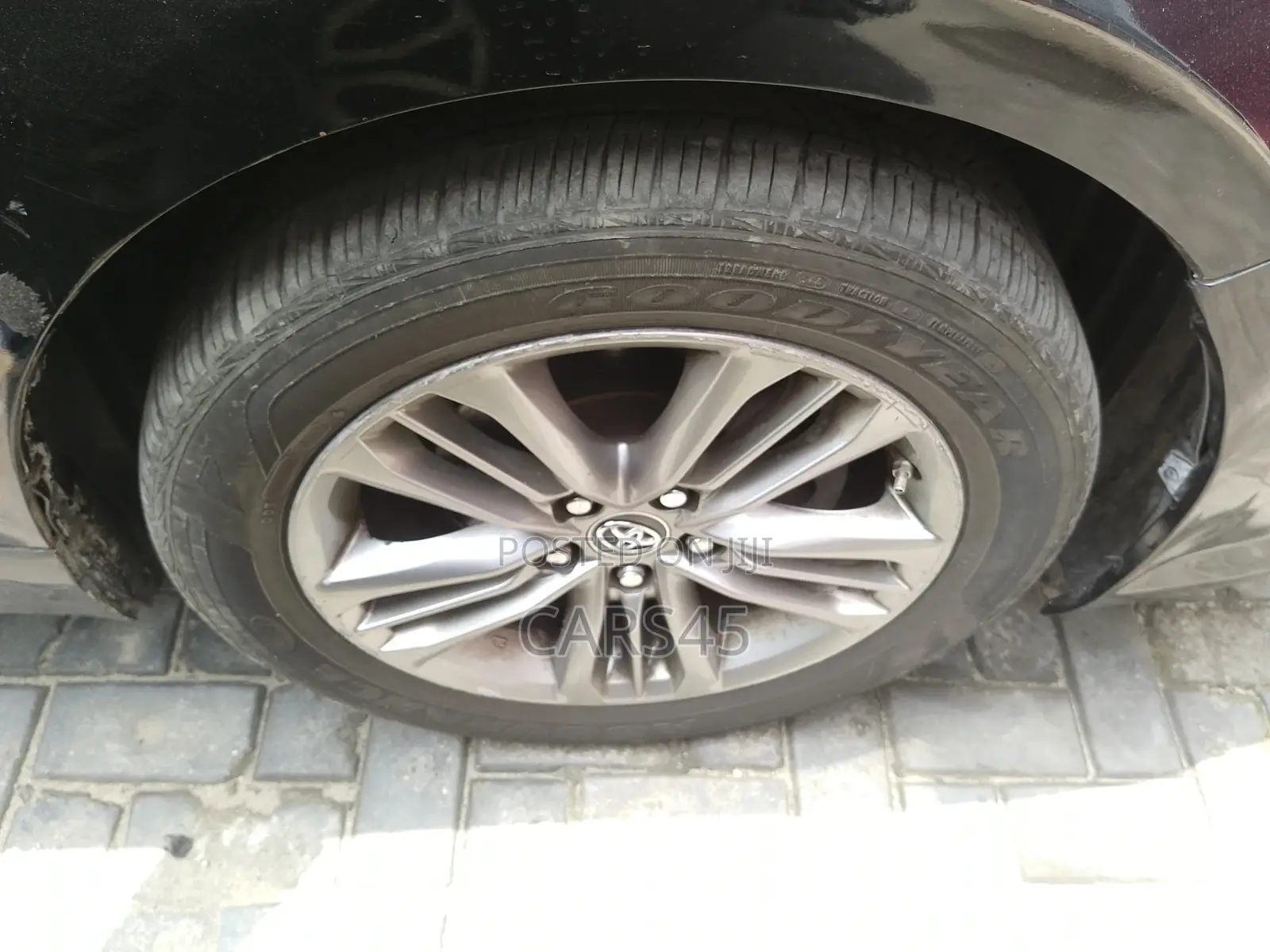 Toyota Camry 2016 Black