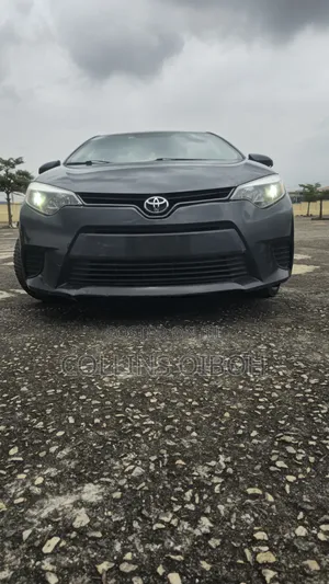 Toyota Corolla LE 4dr Sedan (1.8L 4cyl CVT) 2014 Black