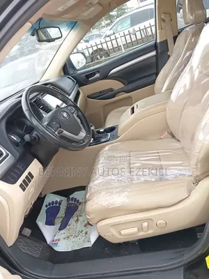 Toyota Highlander 2015 Black
