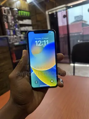 Apple iPhone X 64 GB White