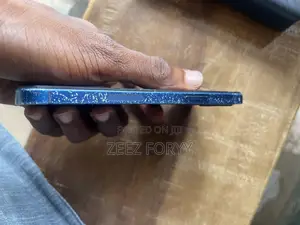 Apple iPhone 12 64 GB Blue