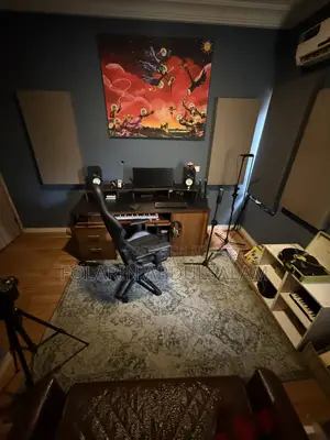 Professional Recording Studio (Music and Podcasts)