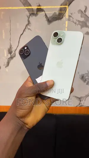Apple iPhone 15 128 GB Silver