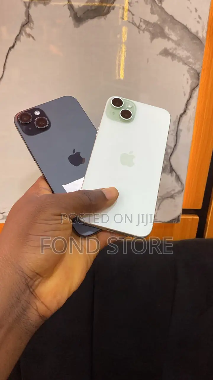 Apple iPhone 15 128 GB Silver