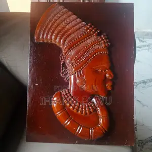 Antique Solid Wood Carved Wall Frame (This Frame Is Over 40yrs Old)