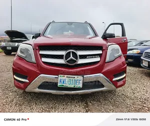 Mercedes-Benz GLK-Class Base GLK 350 4dr AWD 4MATIC (3.5L 6cyl 7A) 2015