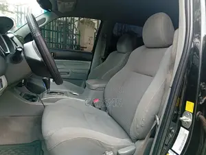 Toyota Tacoma 2012 Black