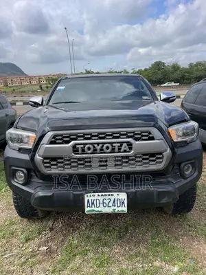 Toyota Tacoma 2006 Black