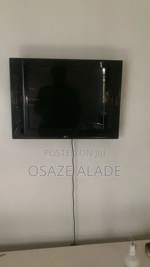 Television 28"