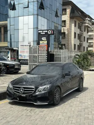 Mercedes-Benz E350 Base 4Matic Sedan AWD (3.5L 6cyl 7A) 2014 Black