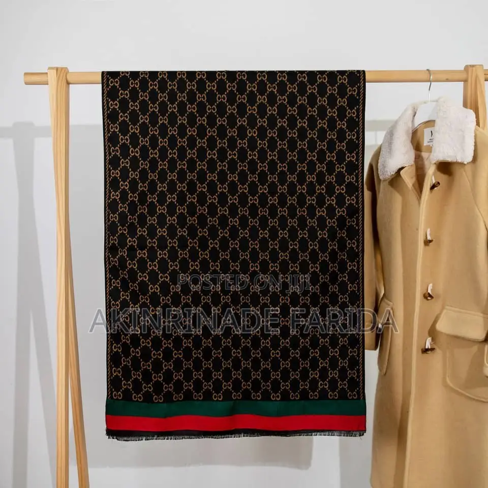 Thick Shawl