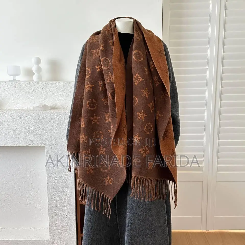 Thick Shawl