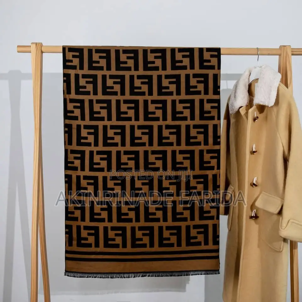 Thick Shawl