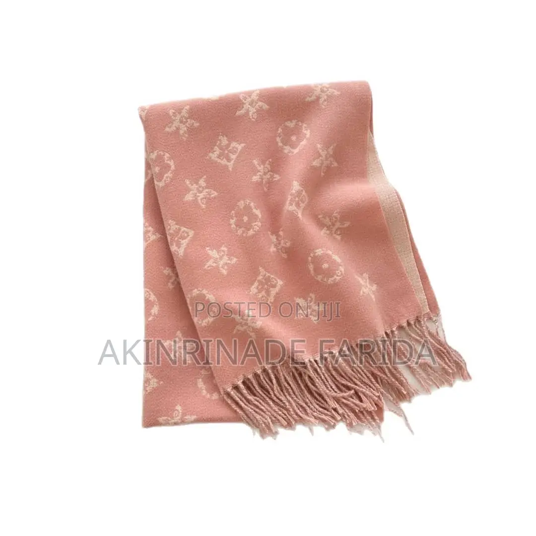Thick Shawl