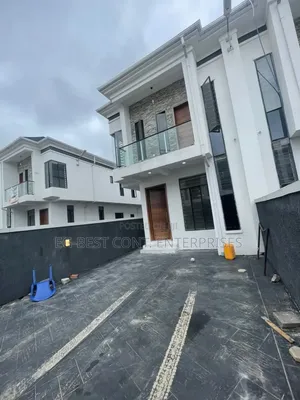 4bdrm Duplex in Ikota for rent