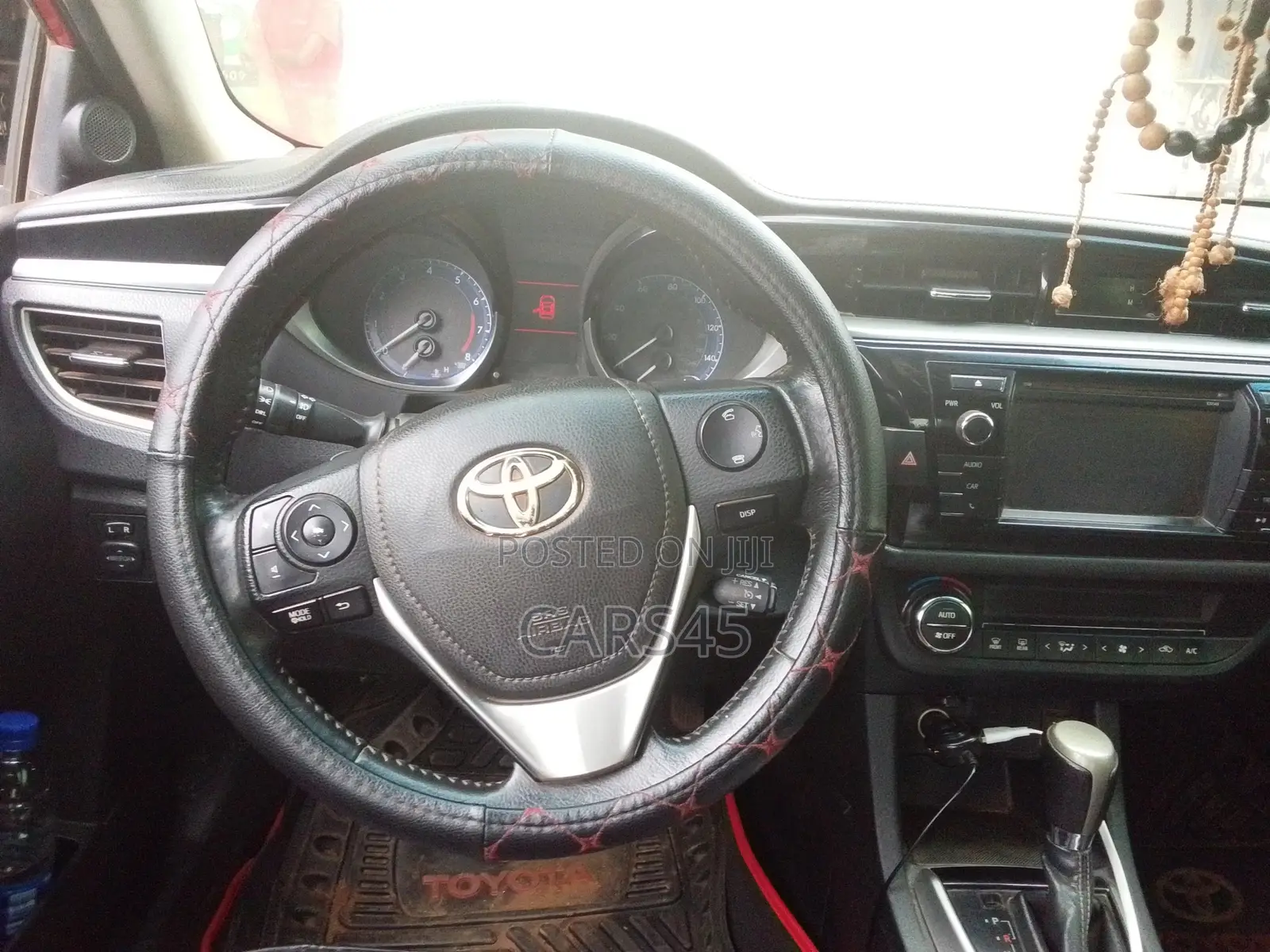 Toyota Corolla 2015 Red