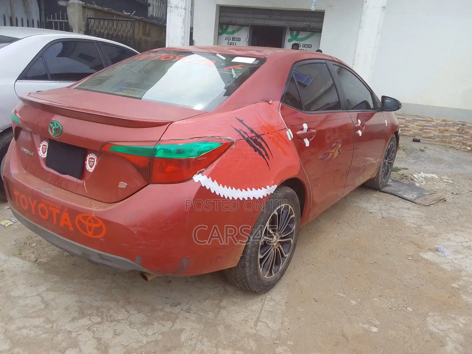 Toyota Corolla 2015 Red