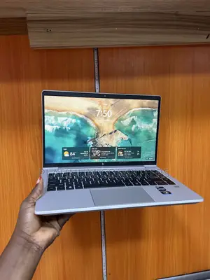 Laptop HP EliteBook 640 G10 16GB Intel Core i5 SSD 512GB