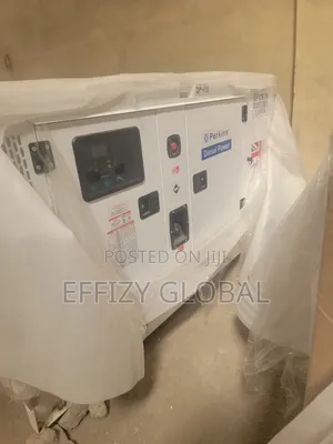 110kVA Heavyduty Perkins Soundproof Diesel Generator 100%copper