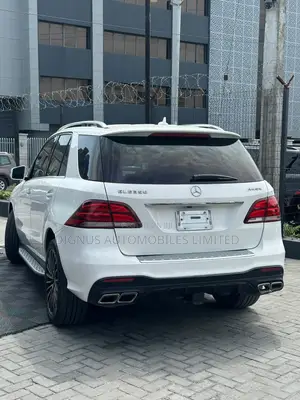 Mercedes-Benz M Class ML 350 4Matic 2013 White