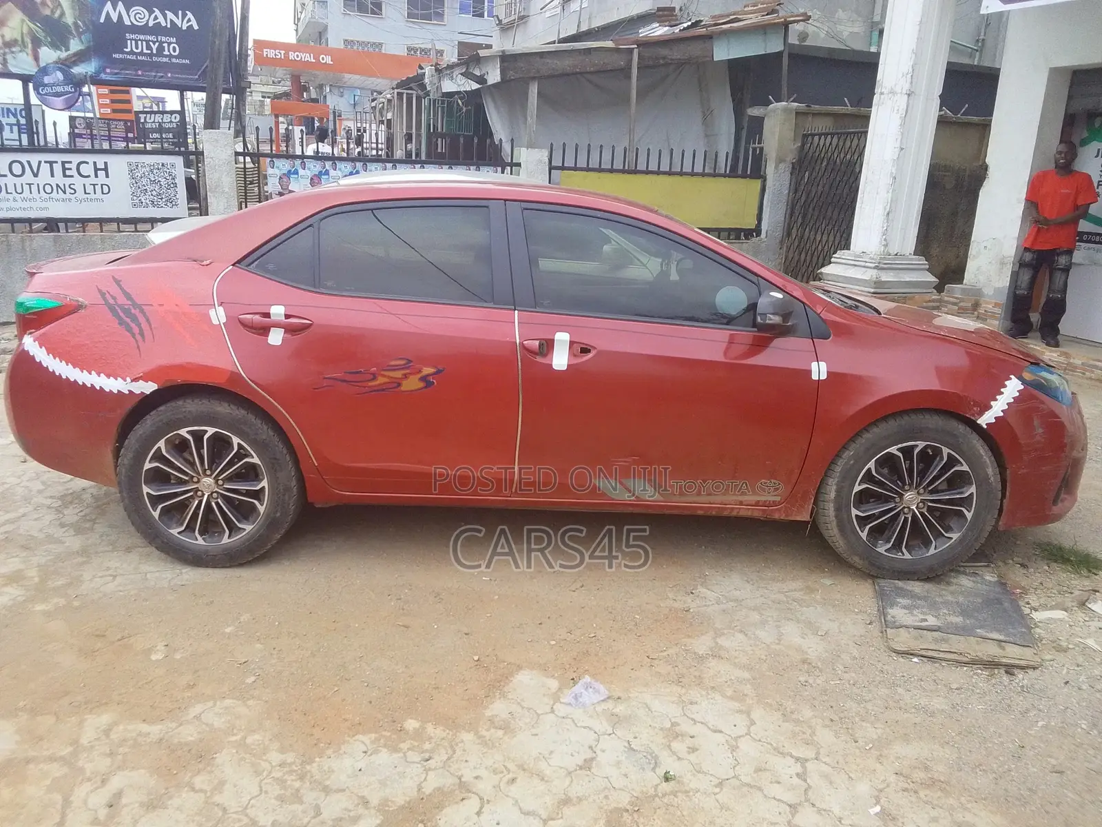 Toyota Corolla 2015 Red