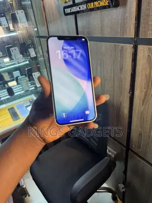 Apple iPhone 12 64 GB Green