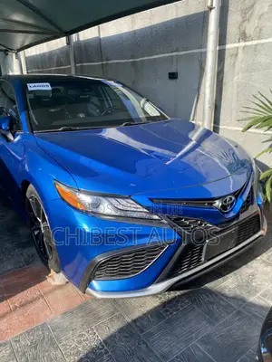 Toyota Camry XSE FWD (2.5L 4cyl 8AM) 2018 Blue
