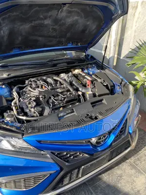 Toyota Camry XSE FWD (2.5L 4cyl 8AM) 2018 Blue