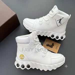 CORASUN Neal High-Top Sneakers.