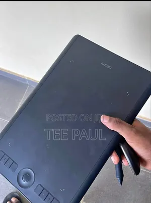 Neatly Used Official Wacom Drawing Tablet
