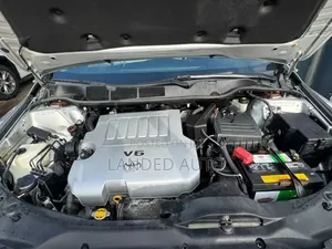 Toyota Venza 2011 Silver
