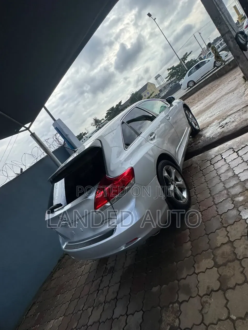 Toyota Venza 2011 Silver