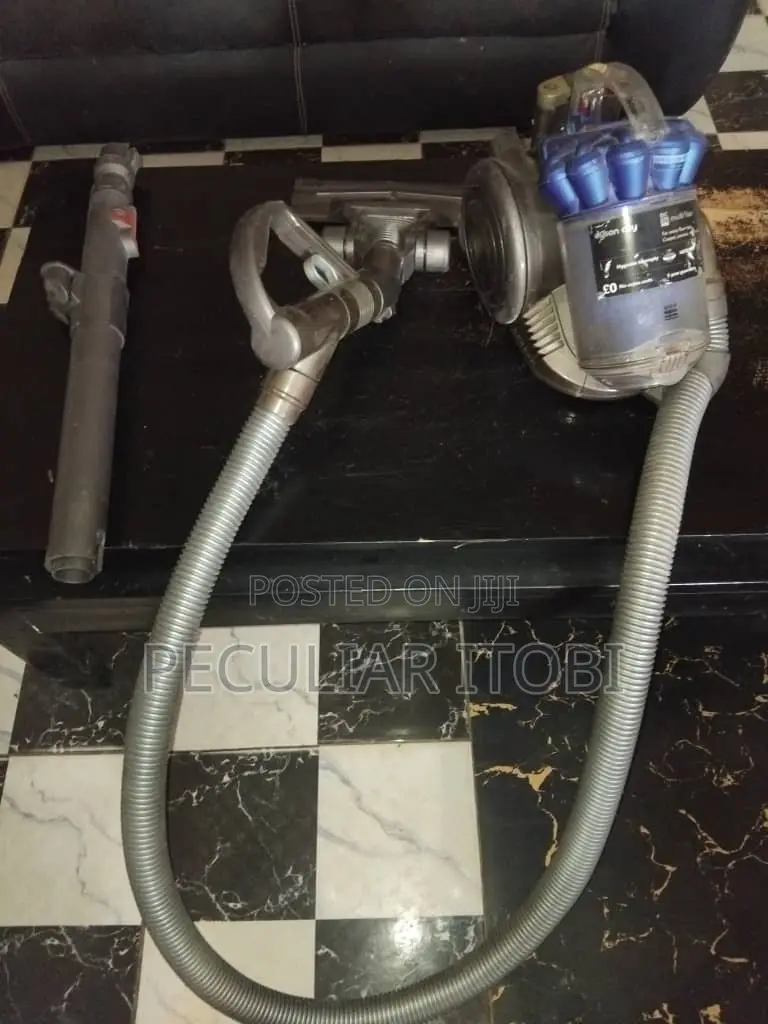 Vacuum Cleaner