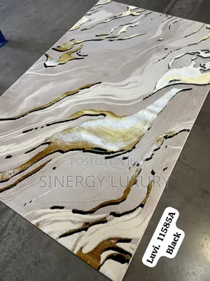 5x7fts Cream an Gold Premium Center Rug