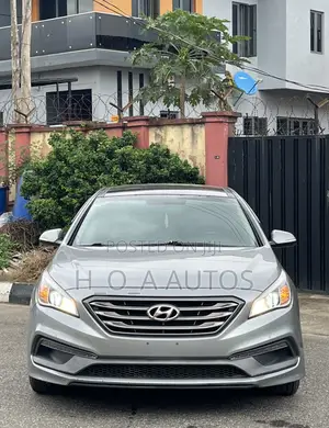 Hyundai Sonata Sport 4dr Sedan (2.4L 4cyl 6A) 2015 Silver